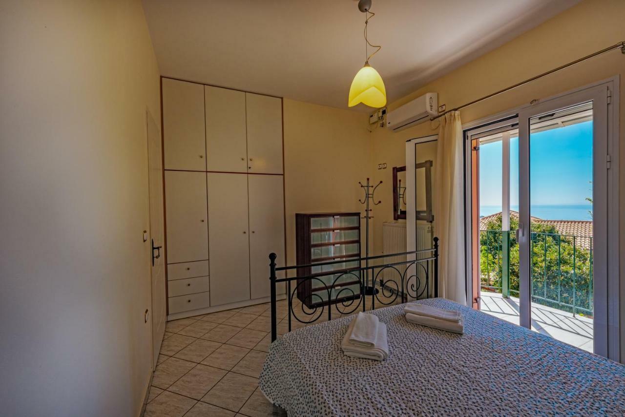 Ioannis House Sea View-Perfect Family Holidays Lourdata  Esterno foto
