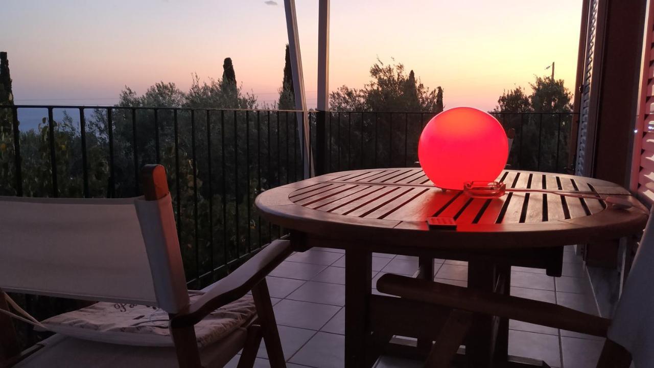 Ioannis House Sea View-Perfect Family Holidays Lourdata  Esterno foto